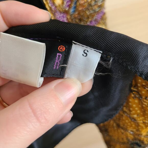 VTG Kenar Womens Gold Beaded Bird Floral Pattern Vest Size Small Tie Waistcoat - Picture 13 of 15